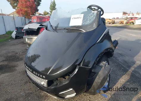 2017 Land Rover Range Rover Evoque Se/Se Premium z USA, uszkodzony, nr VIN SALVP2BG6HH176807